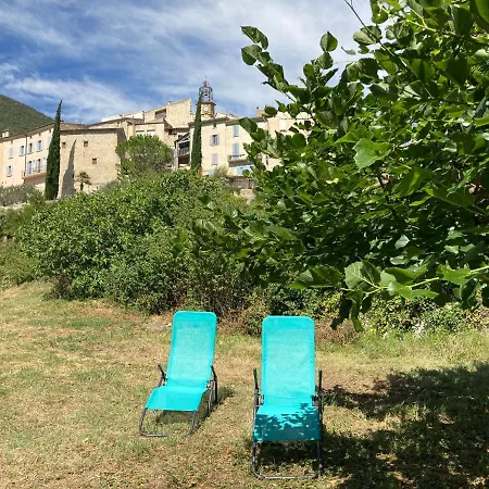 Konukevi Maison Deliere 3*
